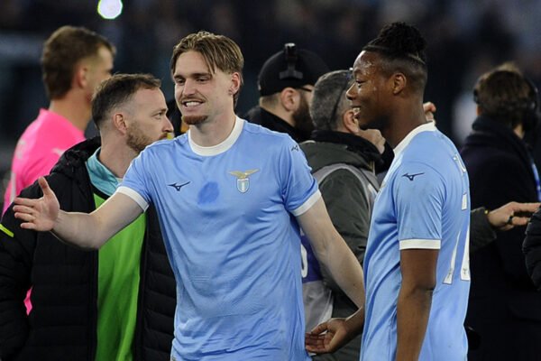 Lazio-Sassuolo, Olimpico quasi vuoto: prosegue la protesta dei tifosi