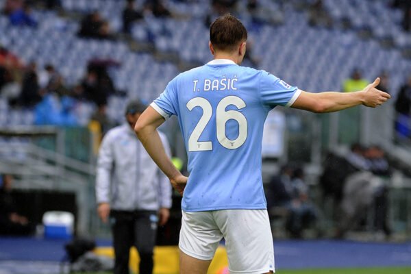 Lazio, in stallo il rinnovo di Basic: le ultime