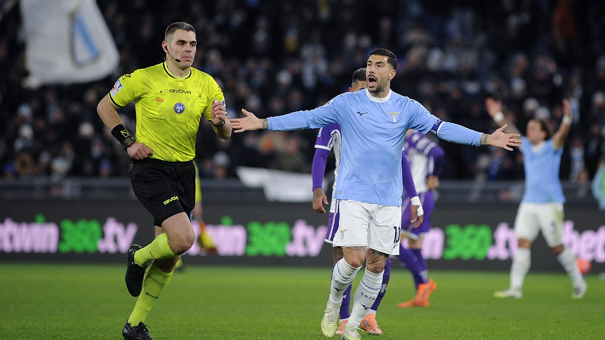 Lazio-Milan, big match della 29ª giornata di Serie A: dove vederlo in chiaro
